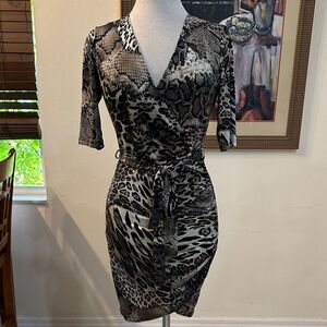 CEFIAN Snakeskin/Cheetah Pattern Faux Wrap Dress Size Medium